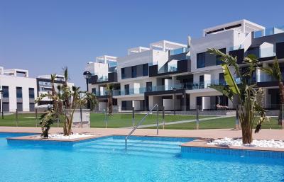 Top Leilighet i Oasis Beach El Raso 11 Nº 026 on España Casas