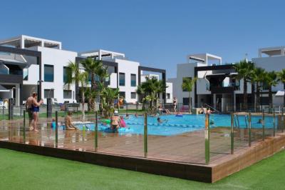 Top Leilighet i Oasis Beach La Zenia 2 Nº 072 in España Casas